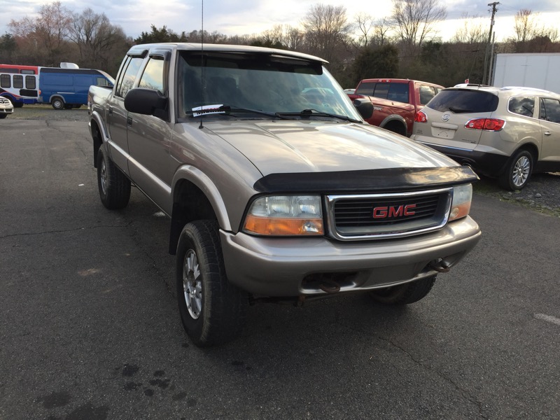 Used 2002 GMC Sonoma SLS Crew Cab 4WD for Sale in Maryland Washington