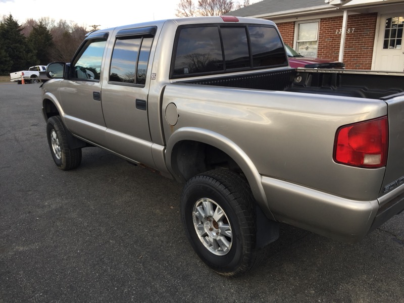 Used 2002 GMC Sonoma SLS Crew Cab 4WD for Sale in Maryland Washington