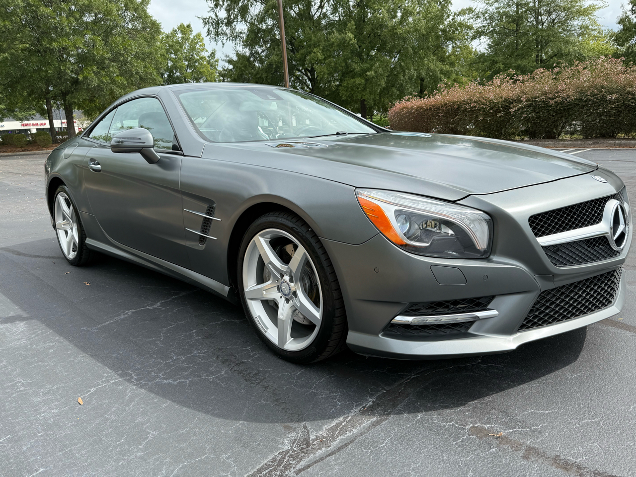 2013 Mercedes Benz SL 550 photo 2