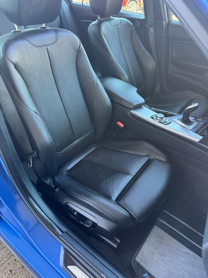 BMW 3 Series 4dr Sdn 328i RWD 2013