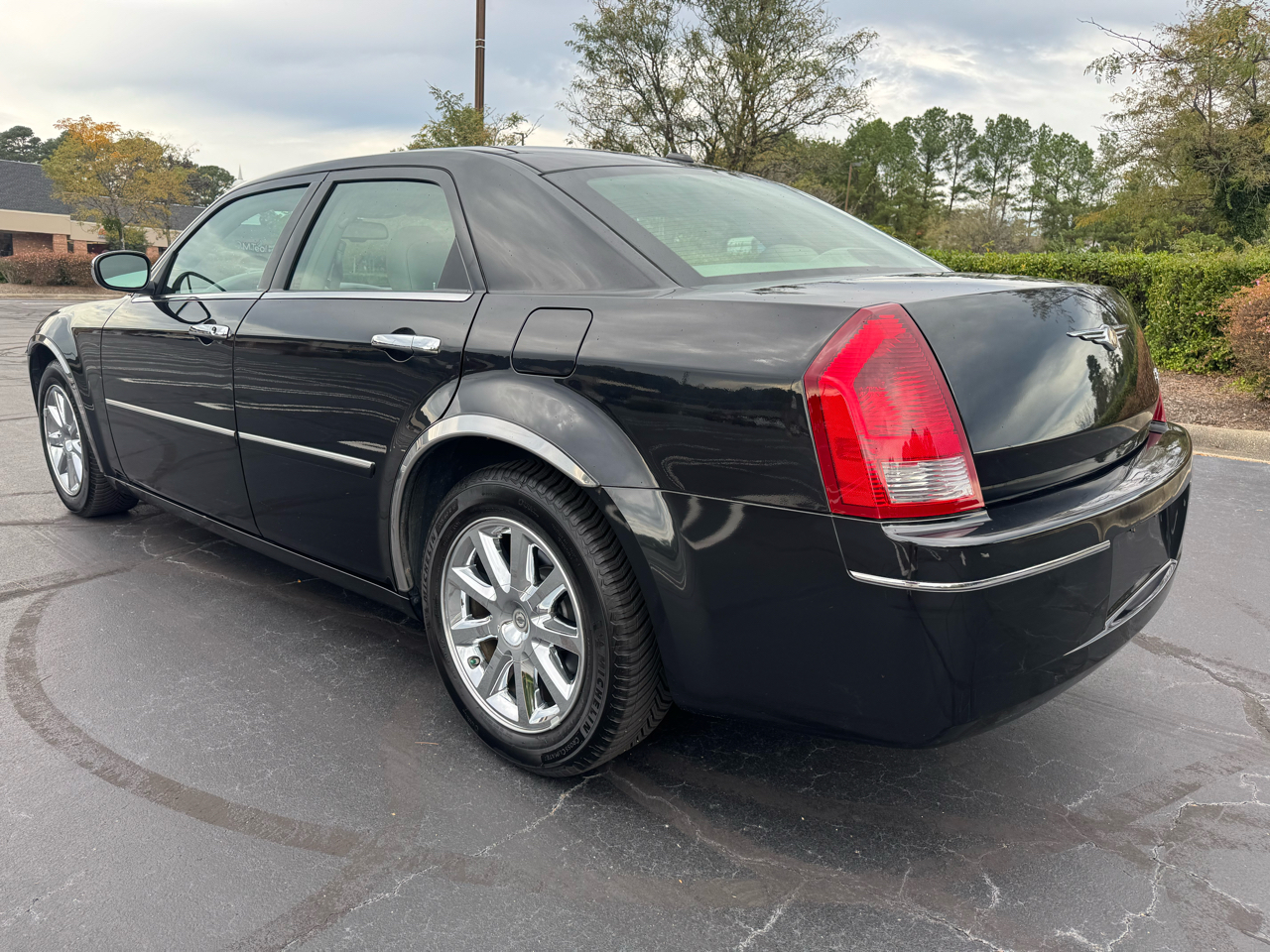 2007 Chrysler 300 Limited photo 3