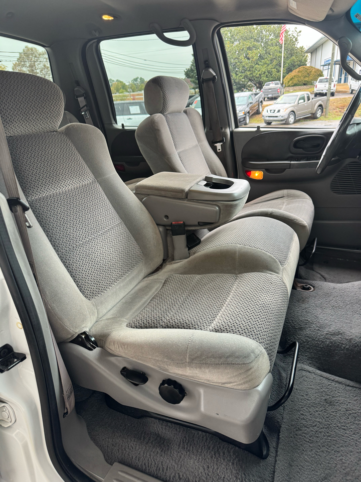 Ford F-150 SuperCrew Crew Cab 139" XLT 2001 Ford F-150 SuperCrew Crew Cab 139" XLT 2001