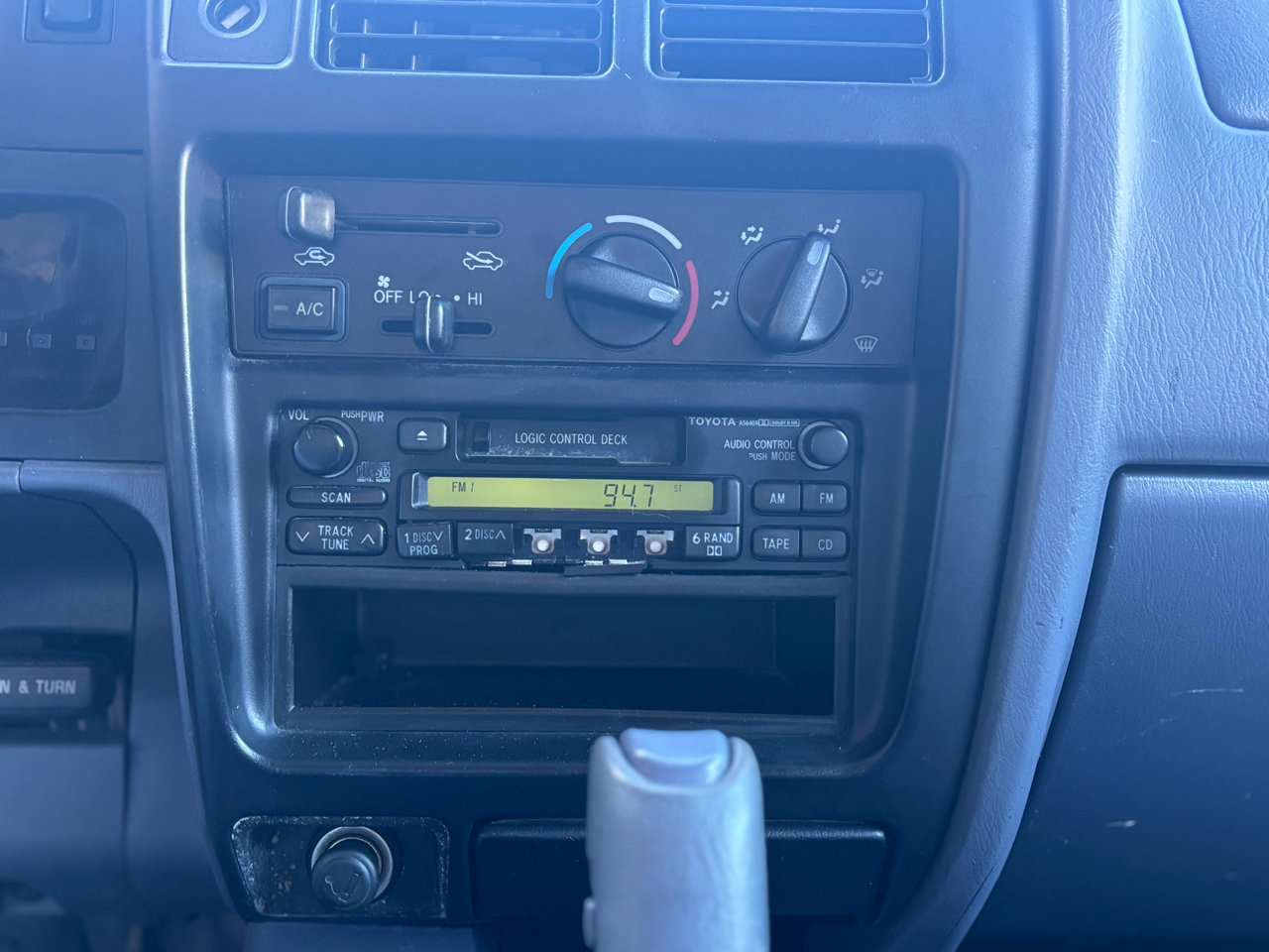 Toyota Tacoma SR5 Access Cab 4WD V6 1998