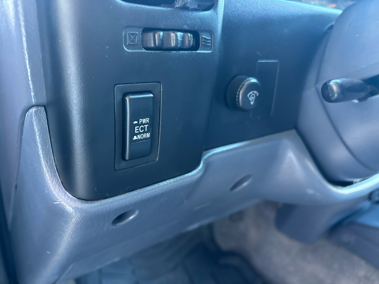 Toyota Tacoma SR5 Access Cab 4WD V6 1998