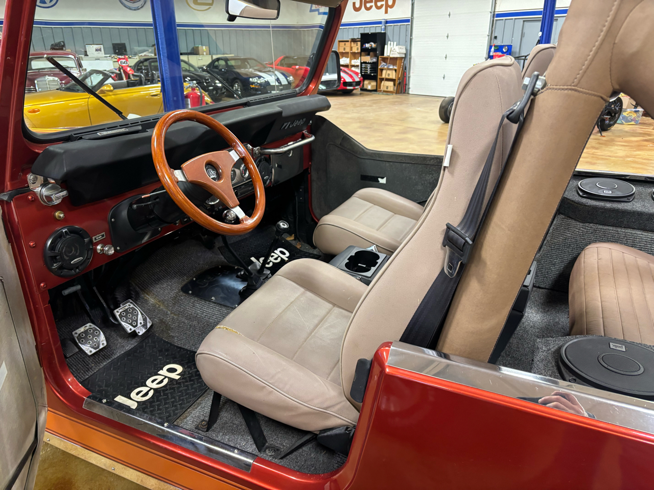 Jeep CJ-7 Renegade 1983