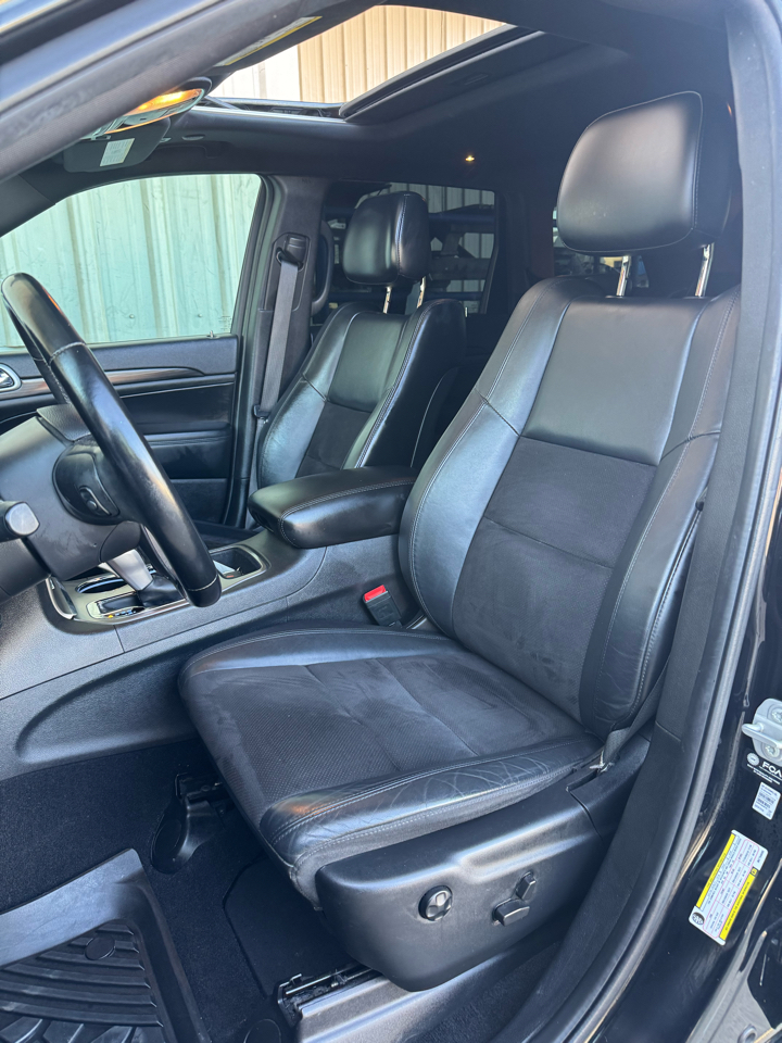 Jeep Grand Cherokee Laredo X 4x4 2021