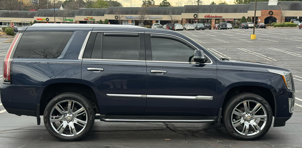 Cadillac Escalade 4WD 4dr Premium Luxury 2017