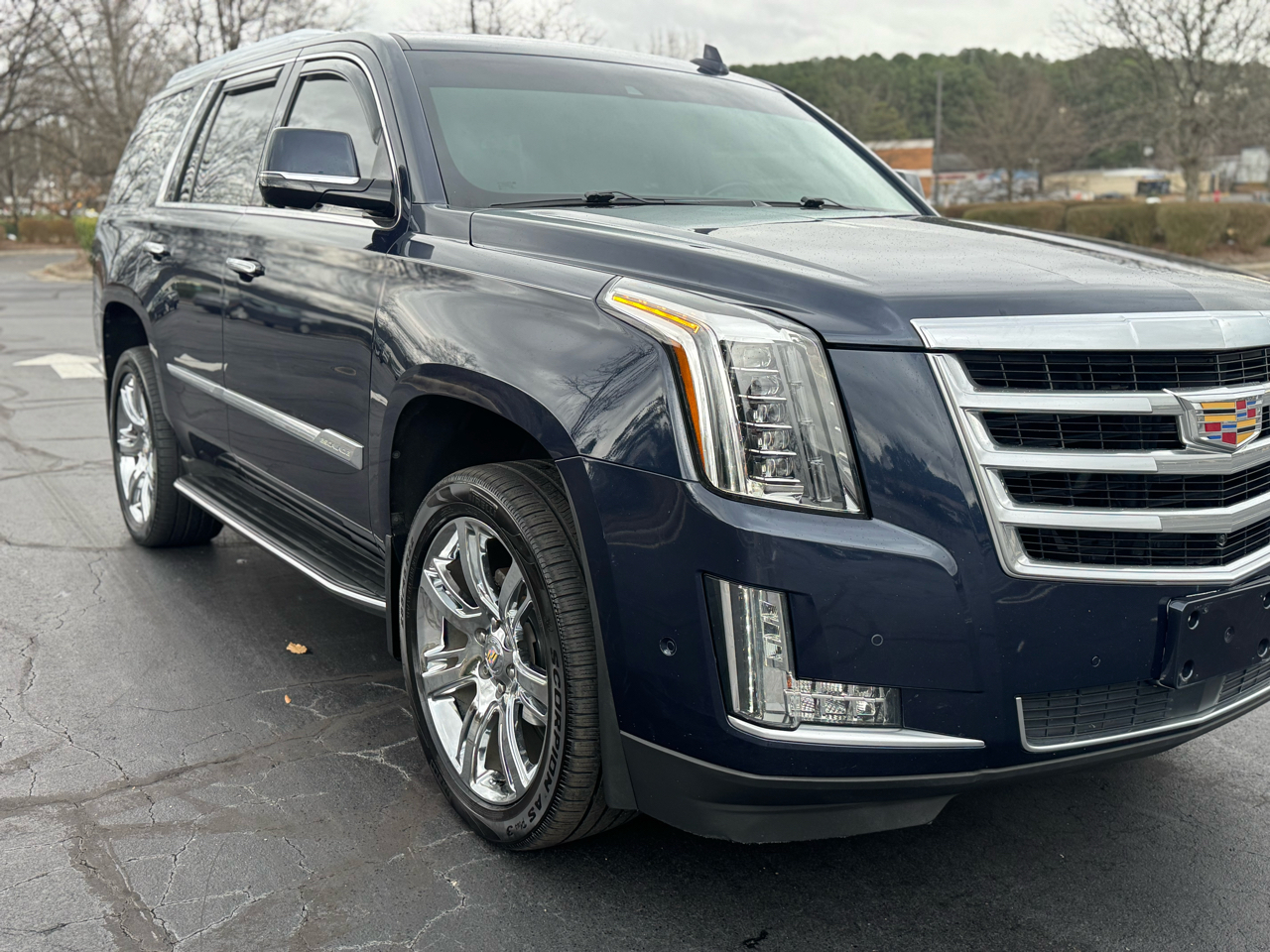 Cadillac Escalade 4WD 4dr Premium Luxury 2017