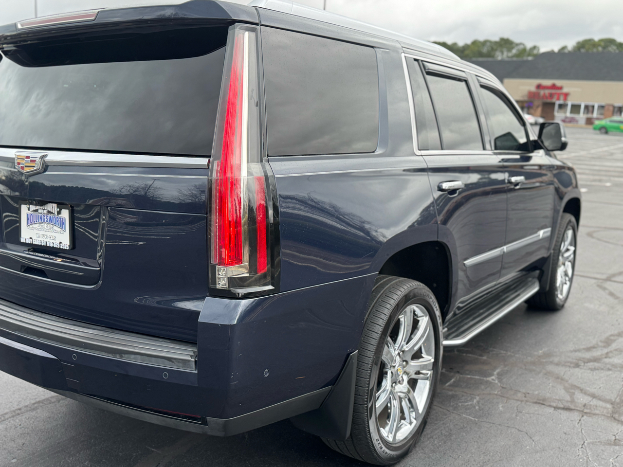 Cadillac Escalade 4WD 4dr Premium Luxury 2017