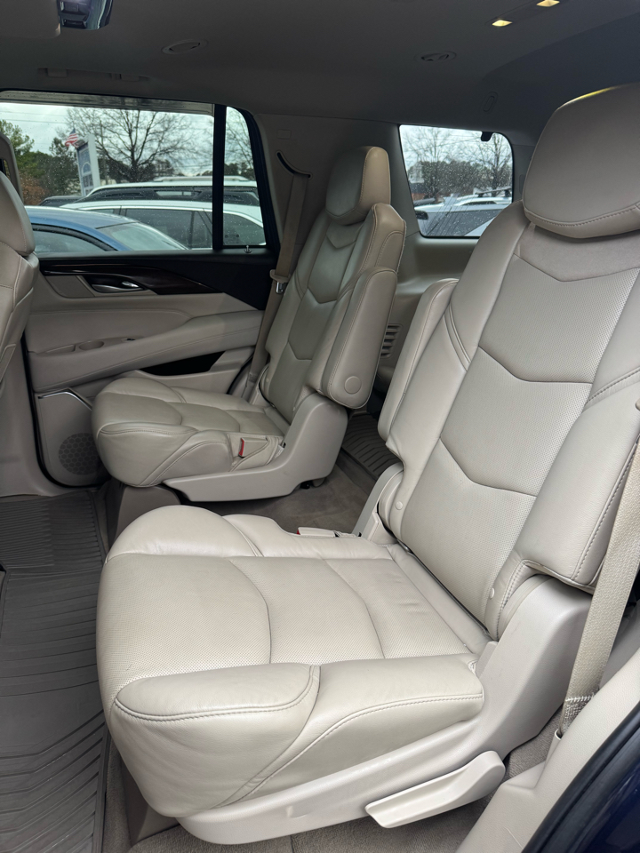 Cadillac Escalade 4WD 4dr Premium Luxury 2017