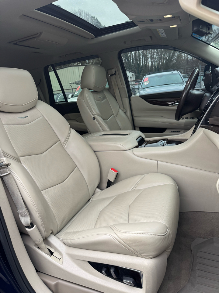 Cadillac Escalade 4WD 4dr Premium Luxury 2017