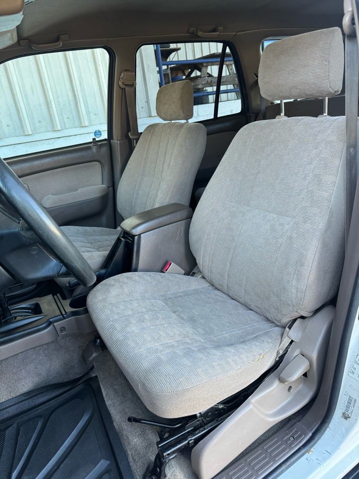 Toyota 4Runner 2WD 2000