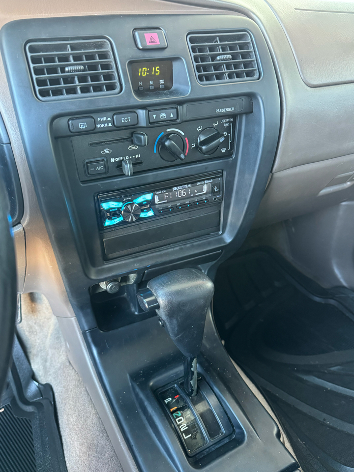 Toyota 4Runner 2WD 2000