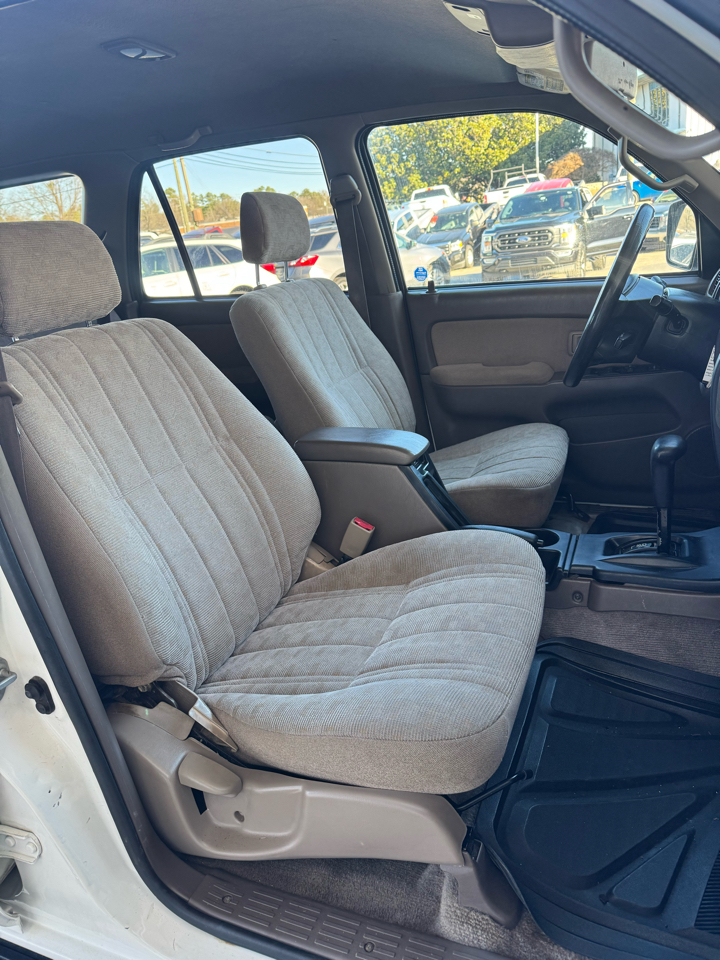 Toyota 4Runner 2WD 2000