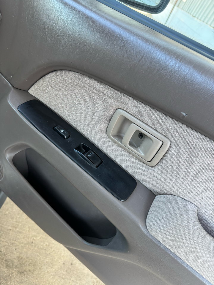 Toyota 4Runner 2WD 2000