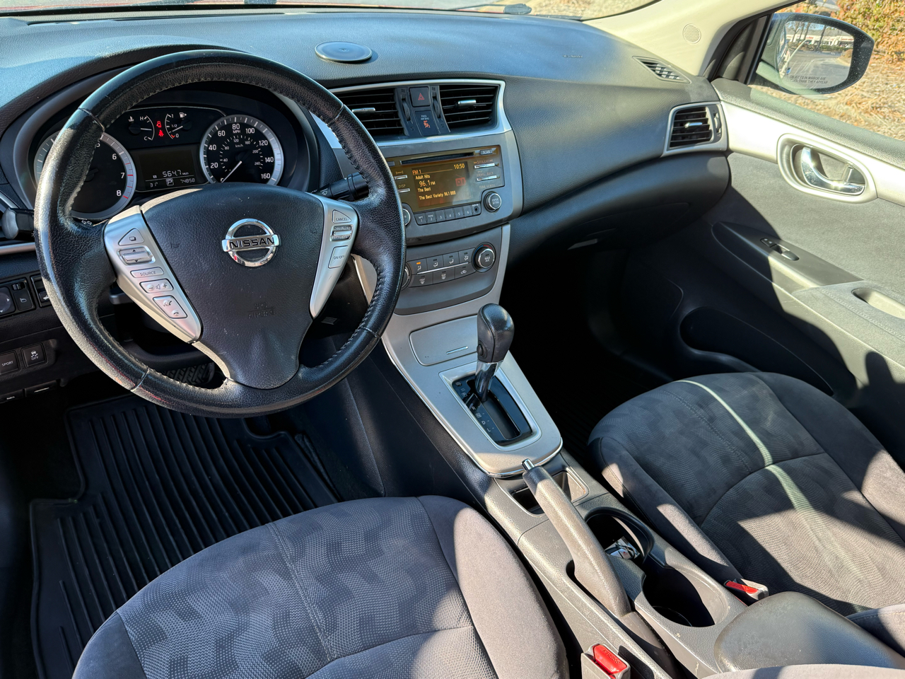 Nissan Sentra 4dr Sdn I4 CVT SV 2013