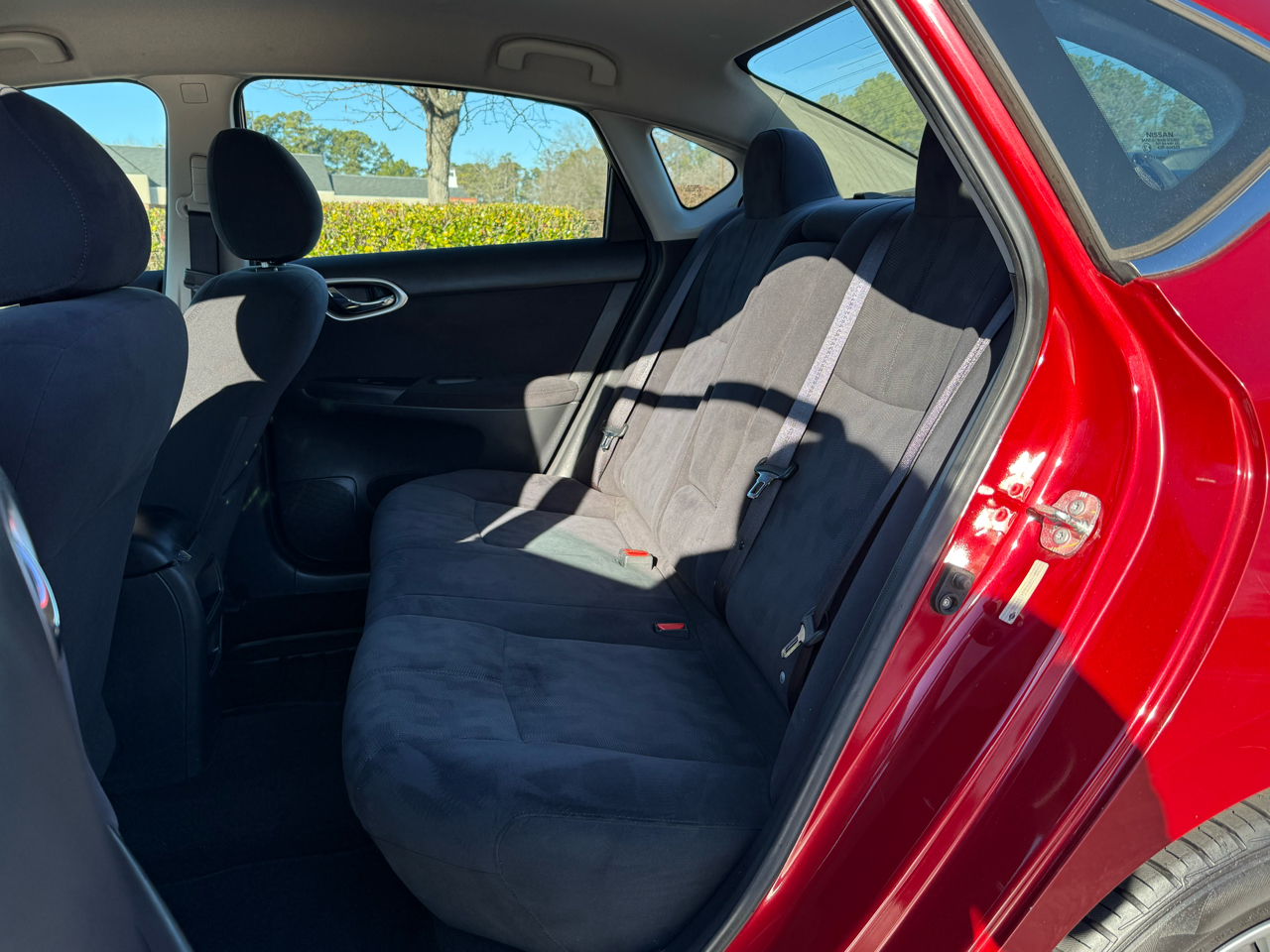 Nissan Sentra 4dr Sdn I4 CVT SV 2013