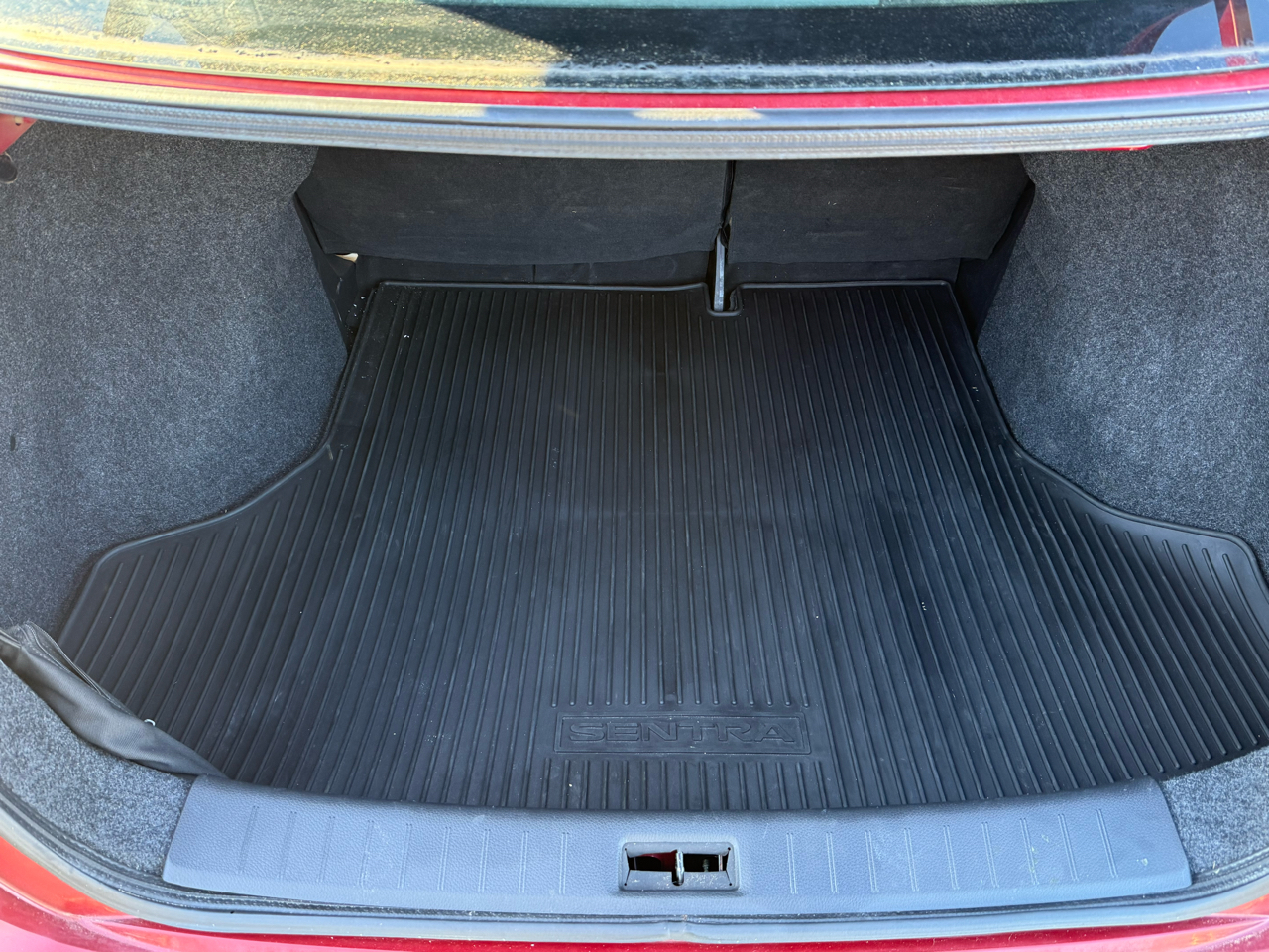 Nissan Sentra 4dr Sdn I4 CVT SV 2013