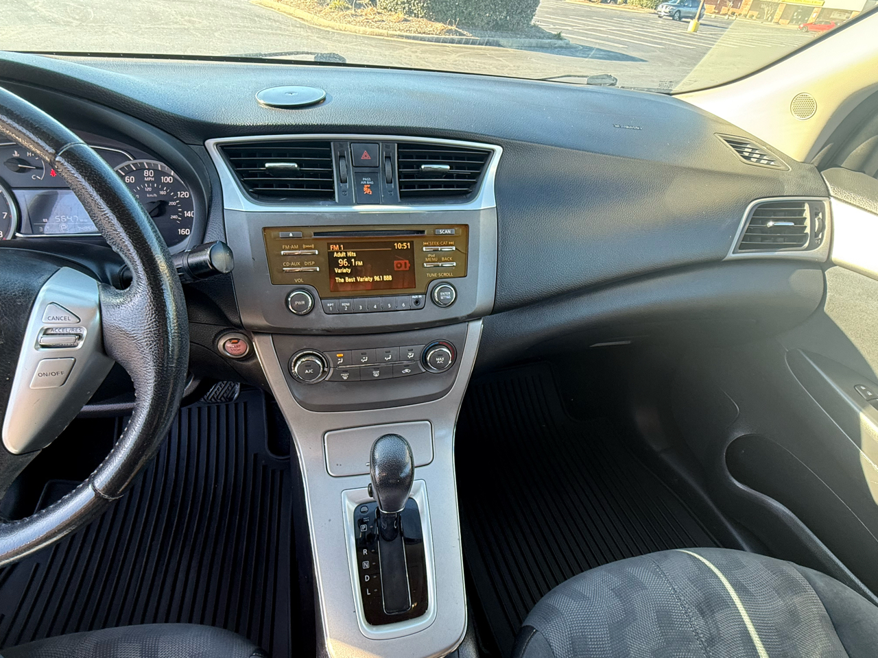 Nissan Sentra 4dr Sdn I4 CVT SV 2013