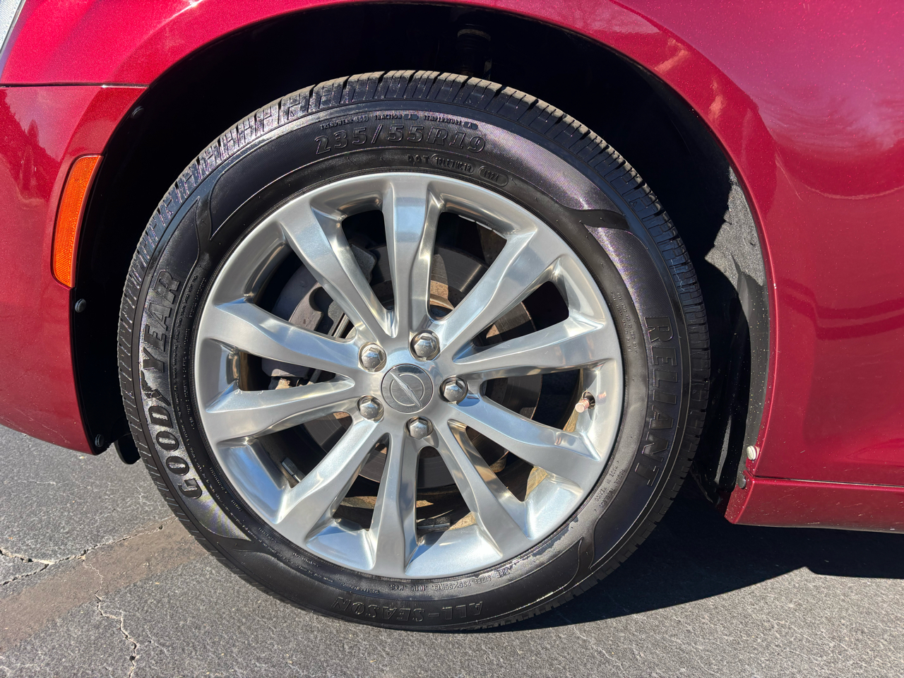 Chrysler 300 Limited AWD 2019