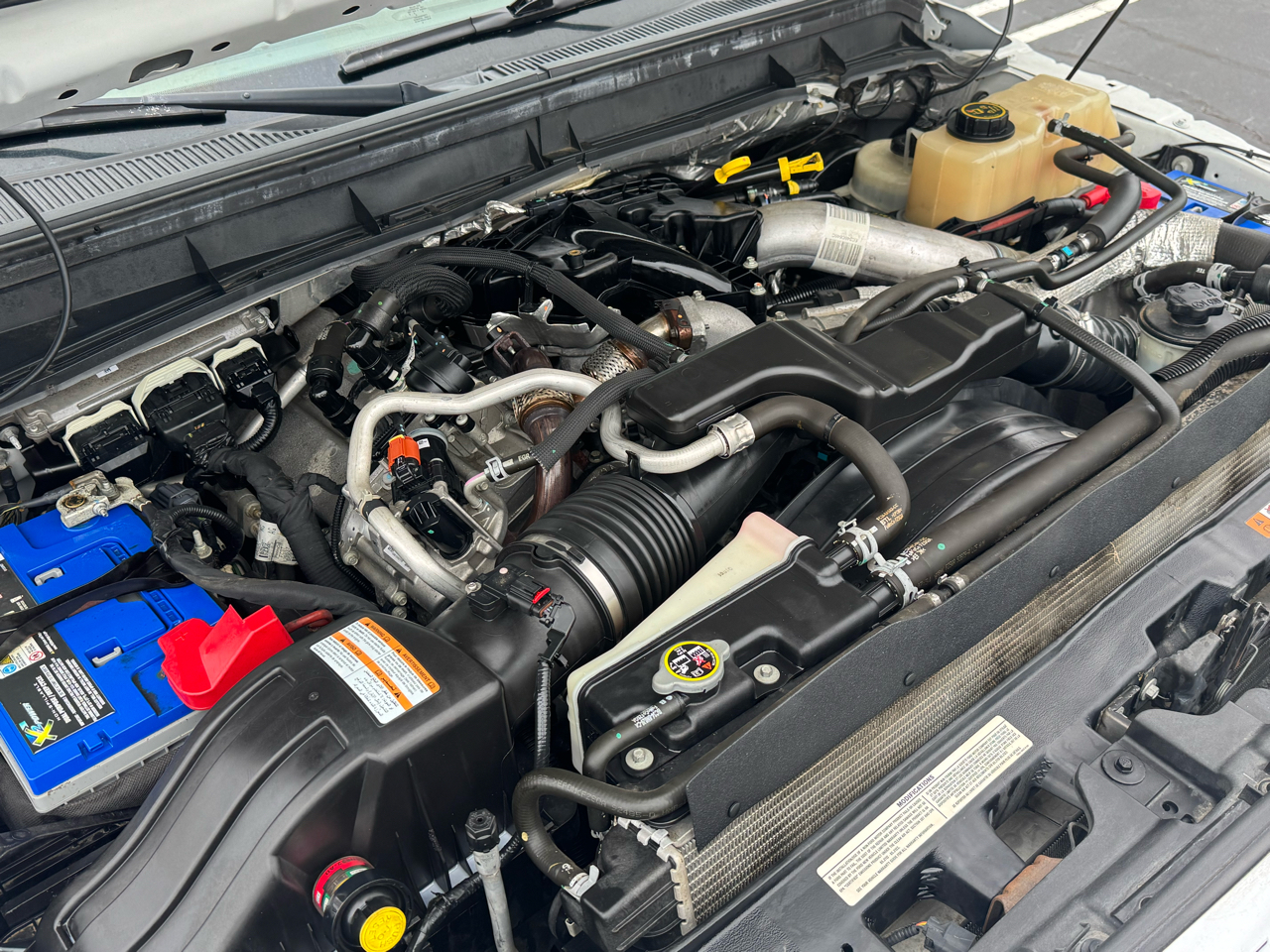 Ford Super Duty F-250 SRW 4WD Crew Cab 156" Lariat 2016