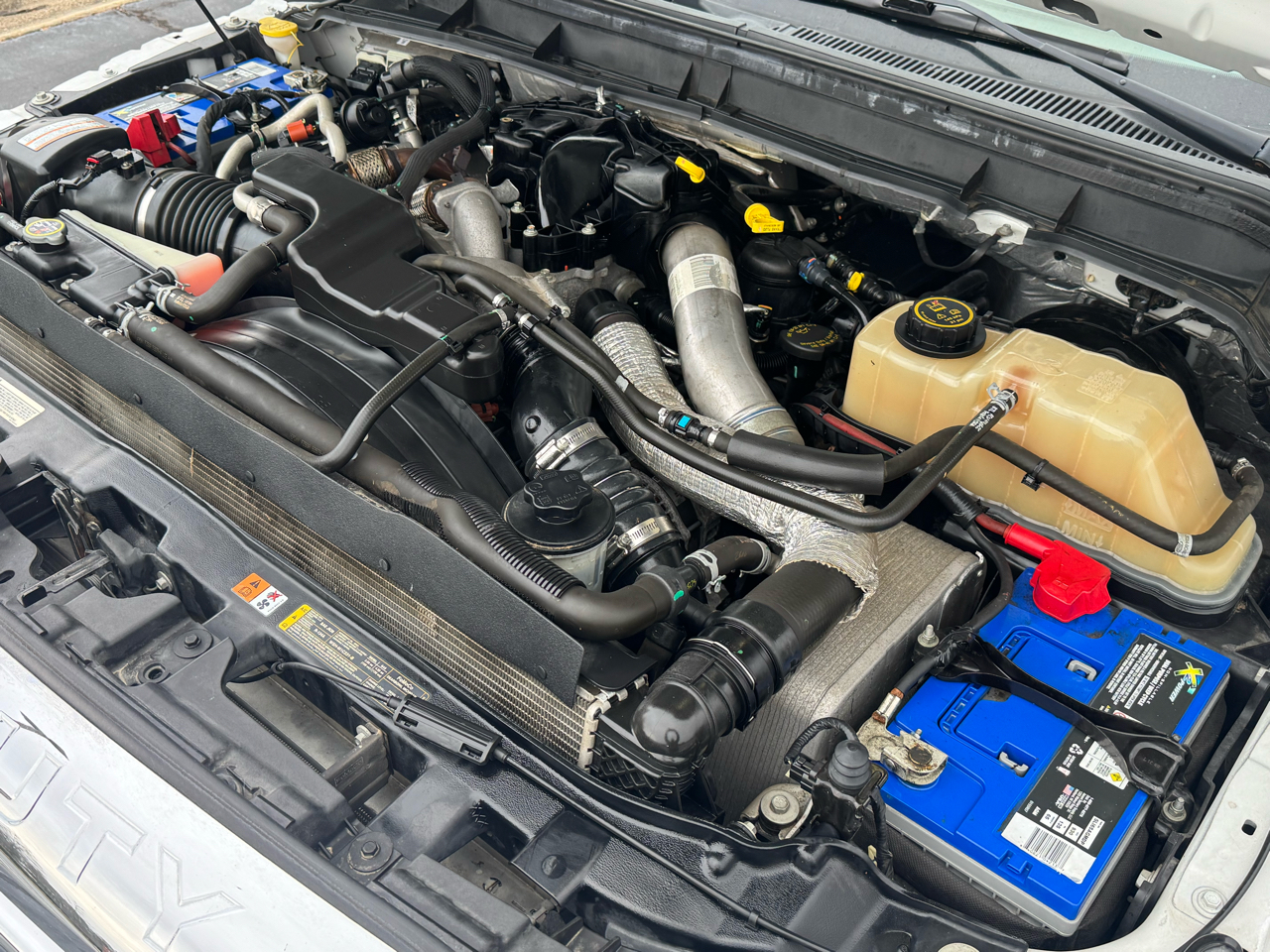 Ford Super Duty F-250 SRW 4WD Crew Cab 156" Lariat 2016