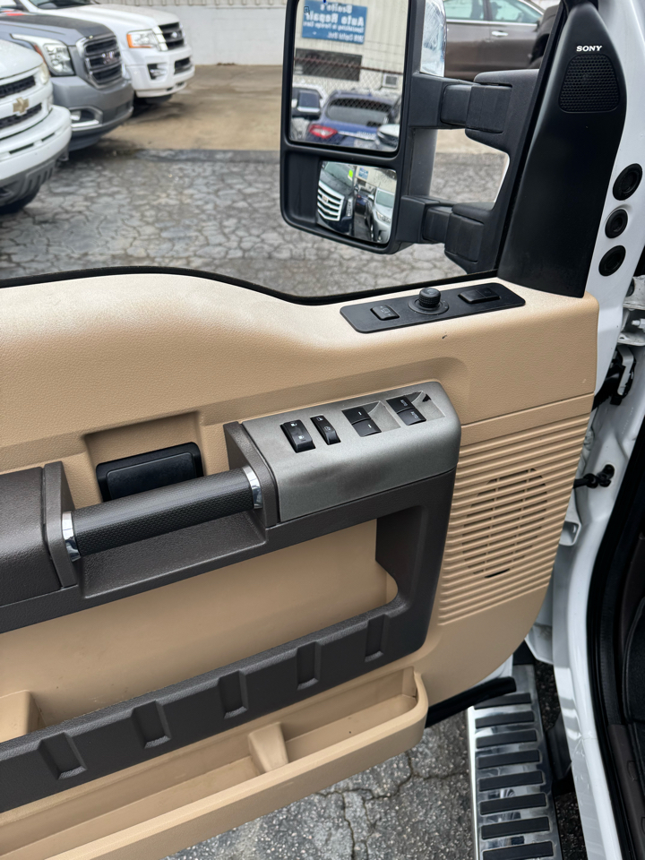 Ford Super Duty F-250 SRW 4WD Crew Cab 156" Lariat 2016