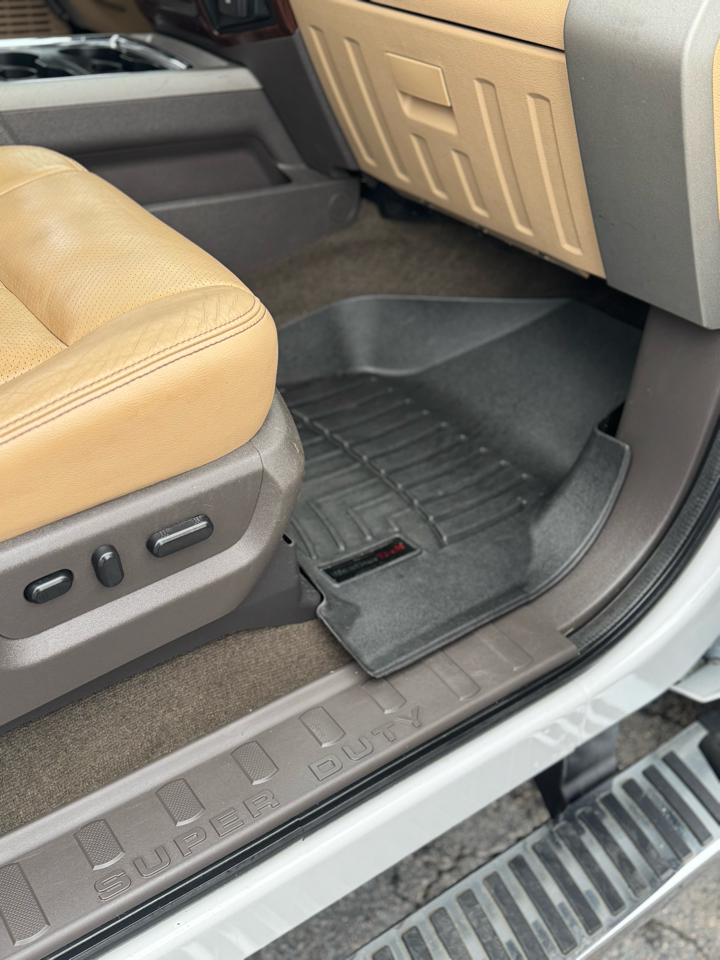 Ford Super Duty F-250 SRW 4WD Crew Cab 156" Lariat 2016