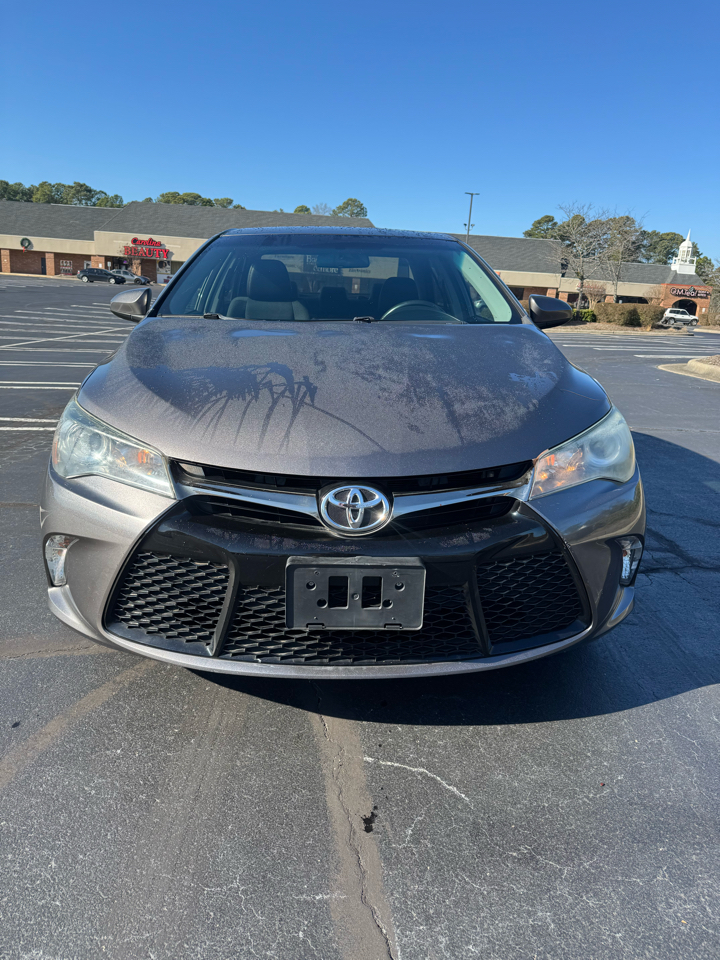 Toyota Camry 4dr Sdn I4 Auto SE w/Special Edition Pkg (Natl) 2016