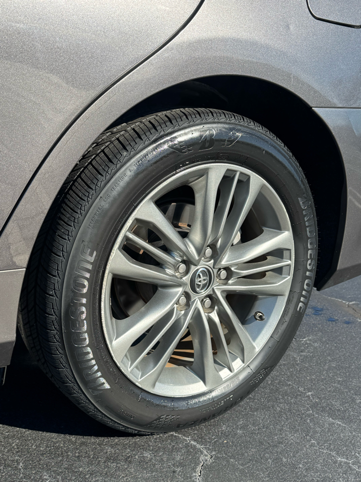 Toyota Camry 4dr Sdn I4 Auto SE w/Special Edition Pkg (Natl) 2016