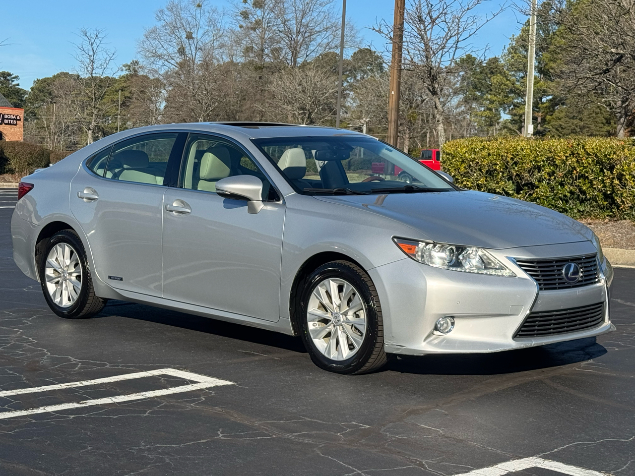 Lexus ES 300h 4dr Sdn Hybrid 2013