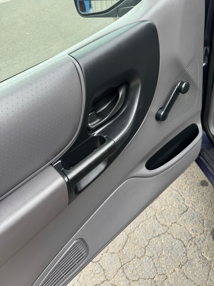 Ford Ranger Reg Cab 3.0L XLT Appearance 2001