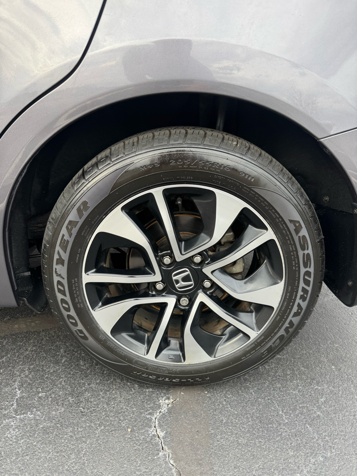 Honda Civic Sedan 4dr CVT EX 2015