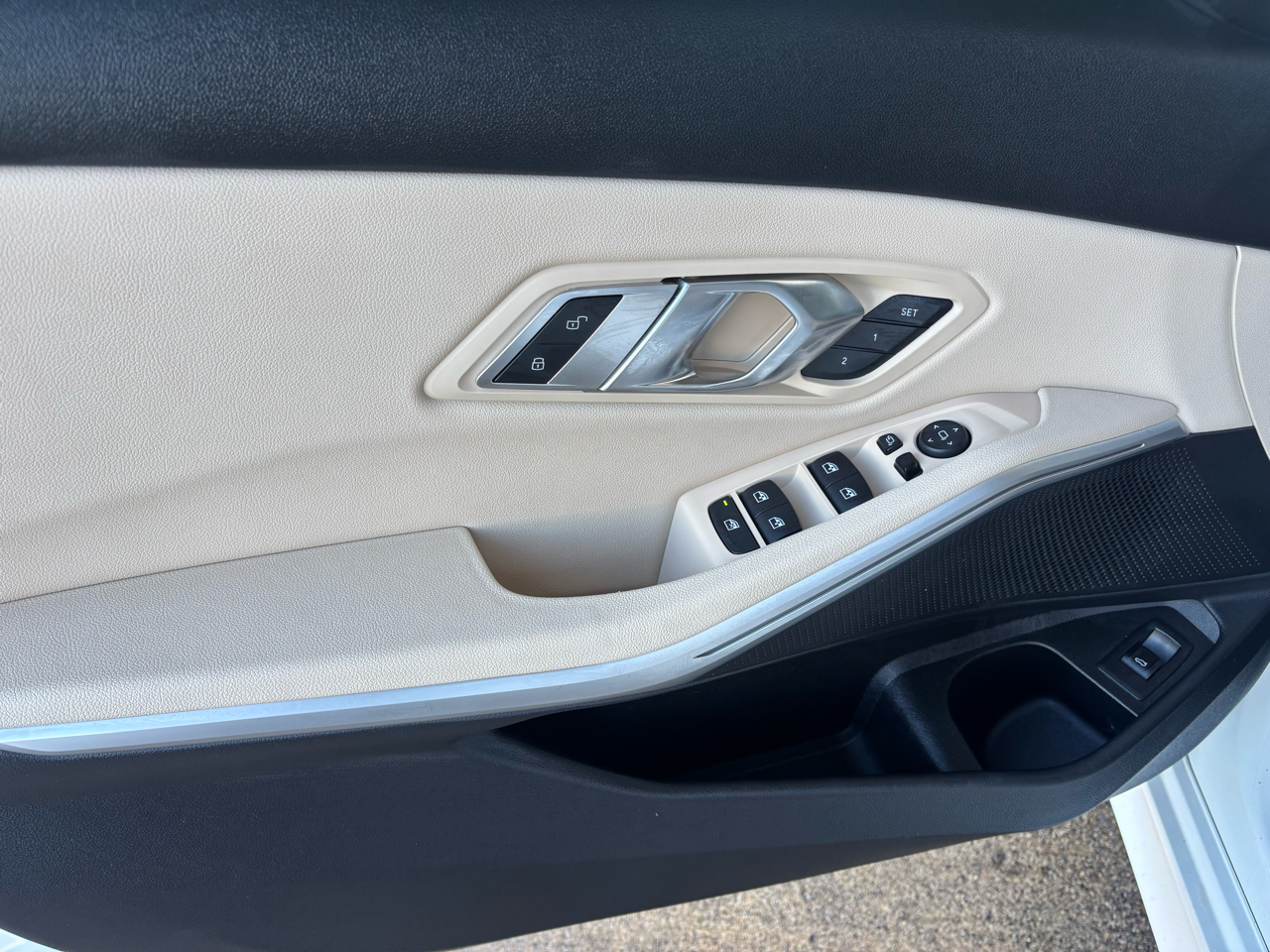 BMW 3 Series 330i Sedan 2020