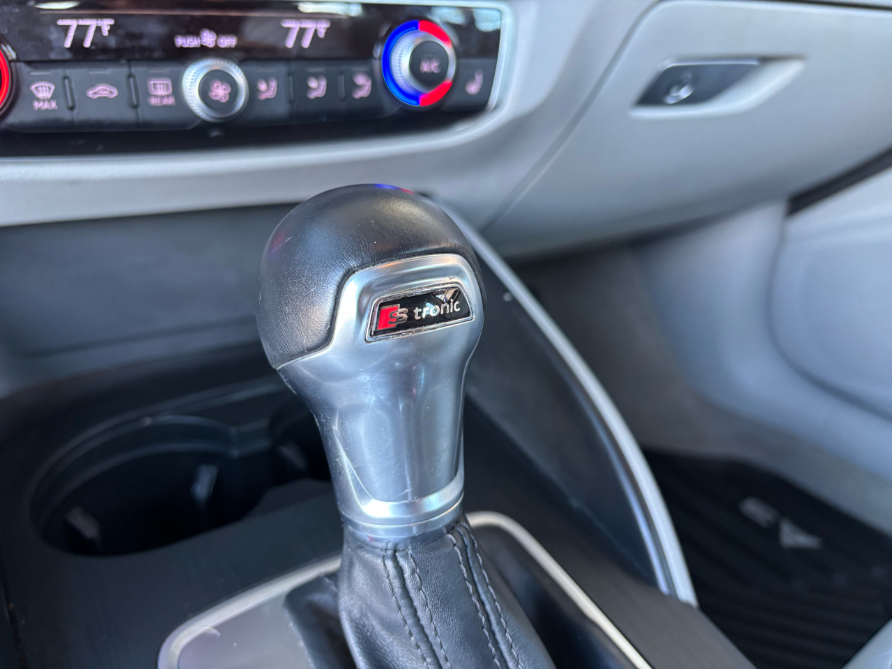 Audi A3 4dr Sdn FWD 1.8T Premium 2016