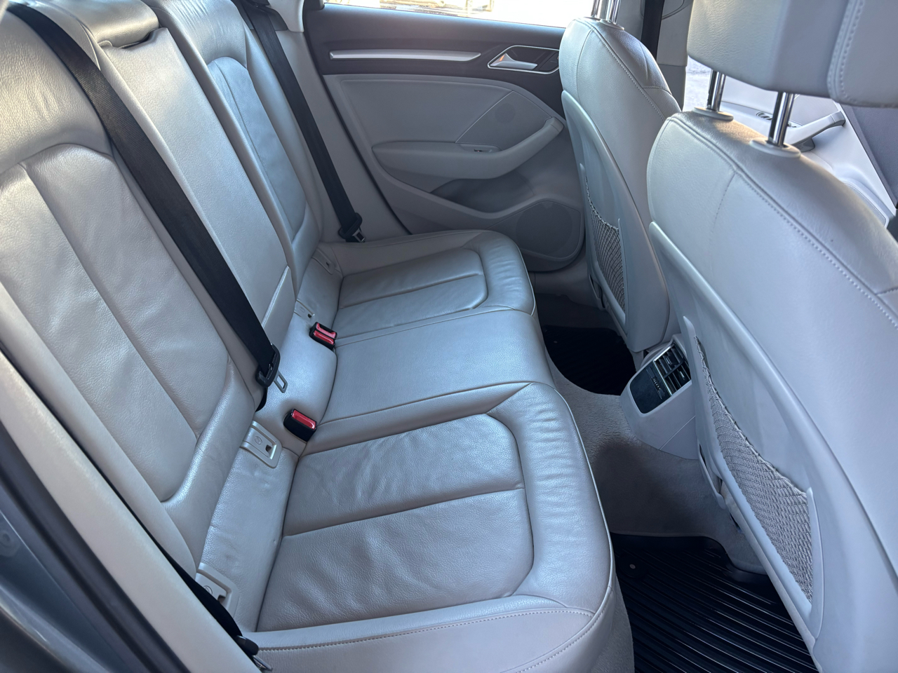 Audi A3 4dr Sdn FWD 1.8T Premium 2016