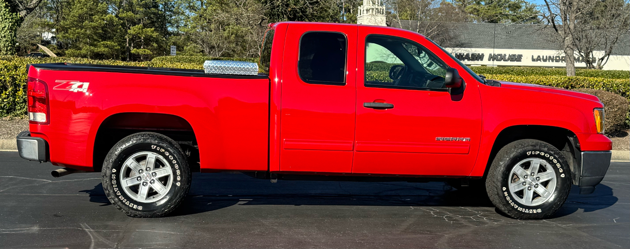 GMC Sierra 1500 4WD Ext Cab 143.5" SLE 2011