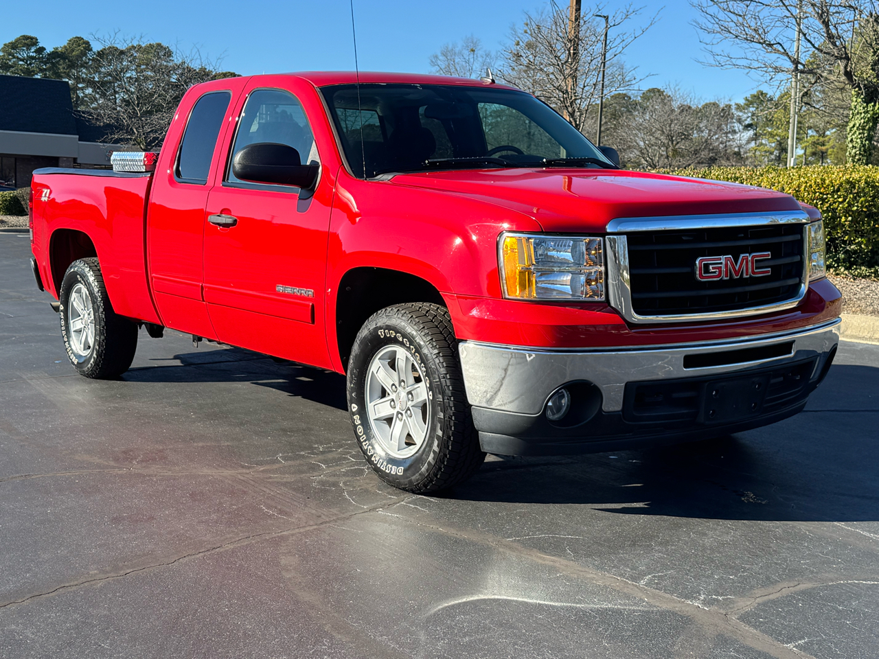 GMC Sierra 1500 4WD Ext Cab 143.5" SLE 2011