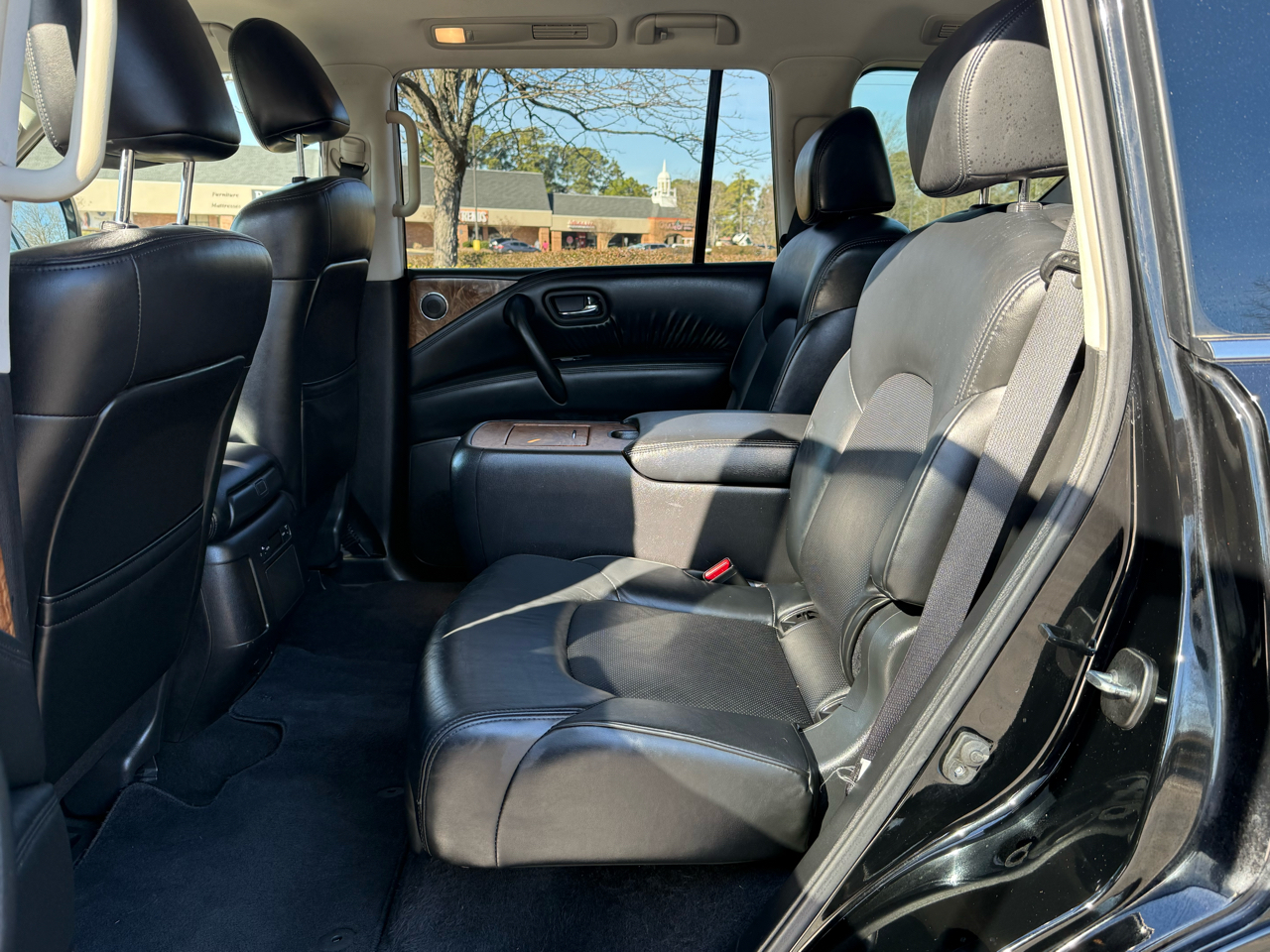 Nissan Armada 4x4 SL 2021