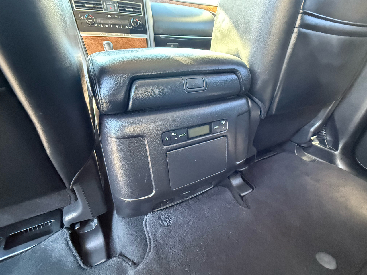 Nissan Armada 4x4 SL 2021