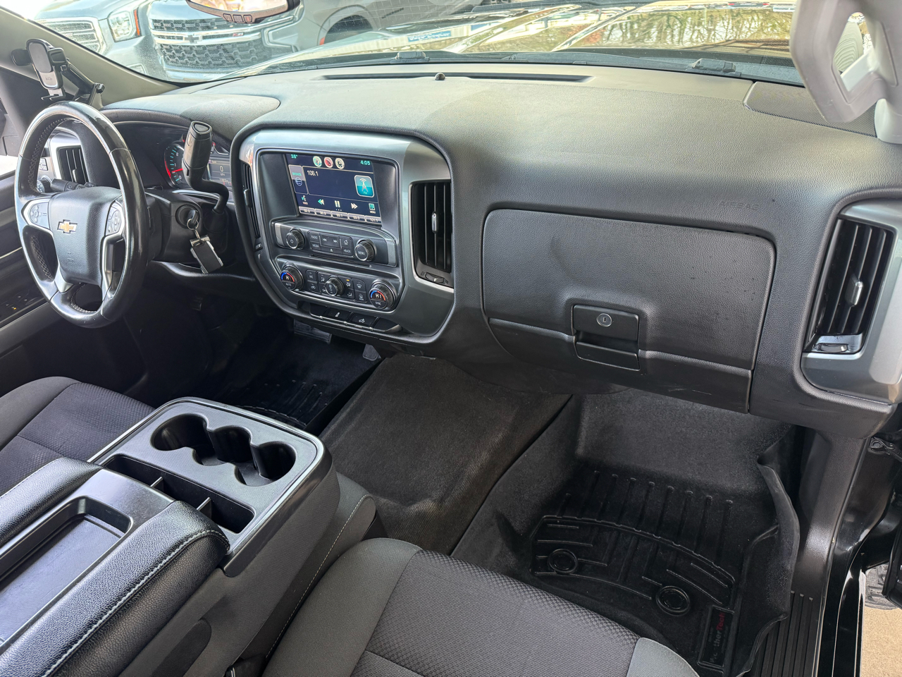 Chevrolet Silverado 1500 4WD Crew Cab 153.0" LT w/1LT 2015