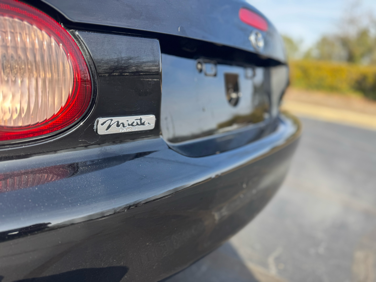 Mazda MX-5 Miata 2dr Conv Cloth Auto 2002