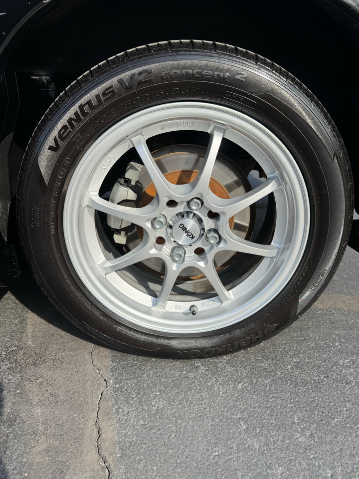 Mazda MX-5 Miata 2dr Conv Cloth Auto 2002