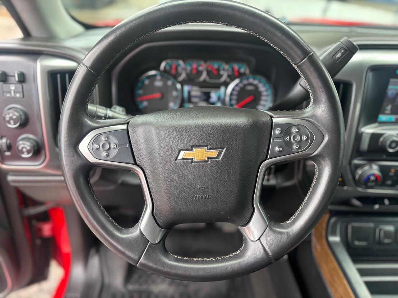 Chevrolet Silverado 1500 LTZ Crew Cab 4WD 2015