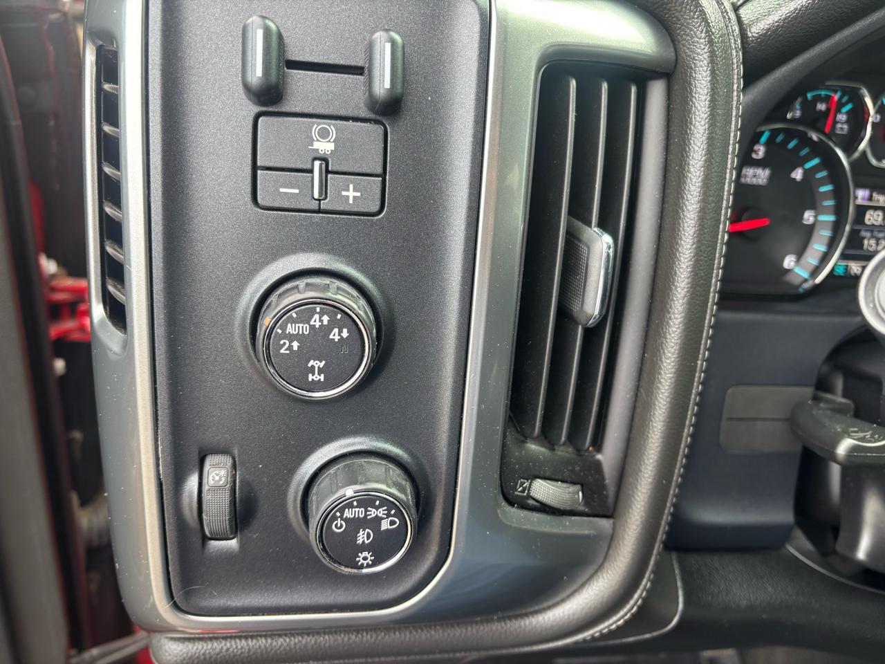 Chevrolet Silverado 1500 LTZ Crew Cab 4WD 2015