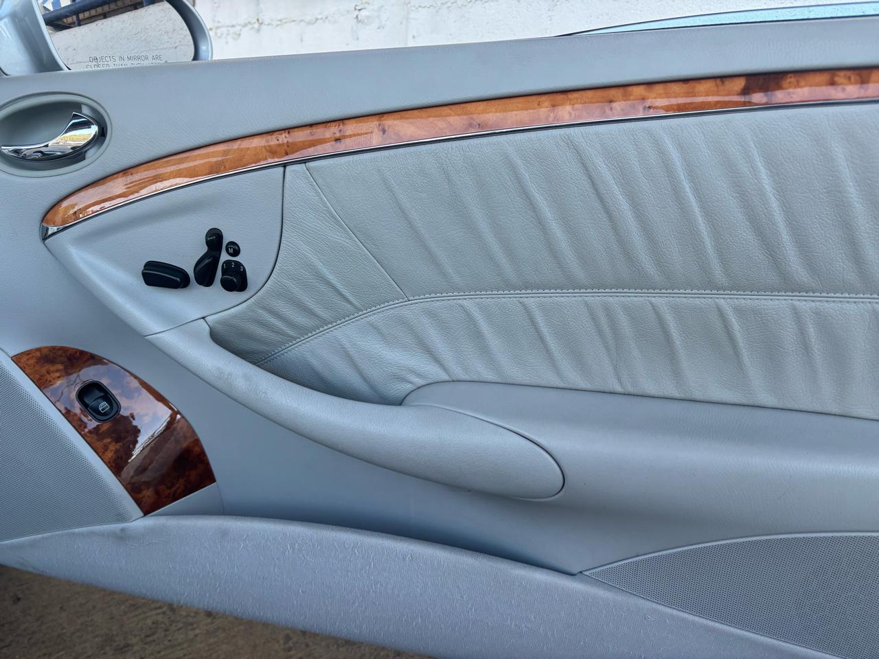 Mercedes-Benz CLK500 Cabriolet  2005