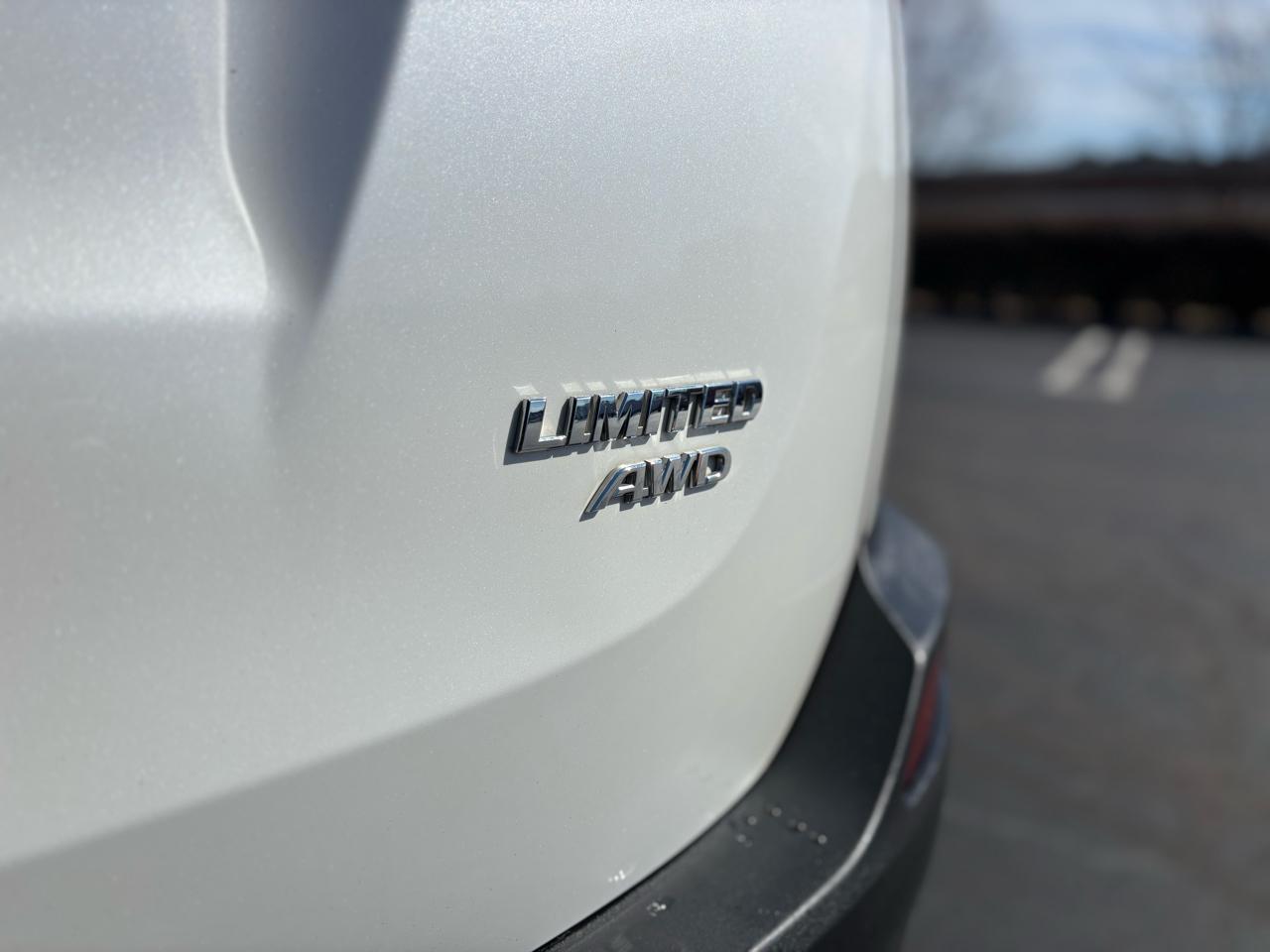 Toyota RAV4 AWD 4dr Limited (Natl) 2013