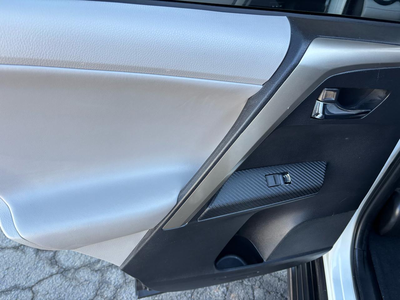 Toyota RAV4 AWD 4dr Limited (Natl) 2013