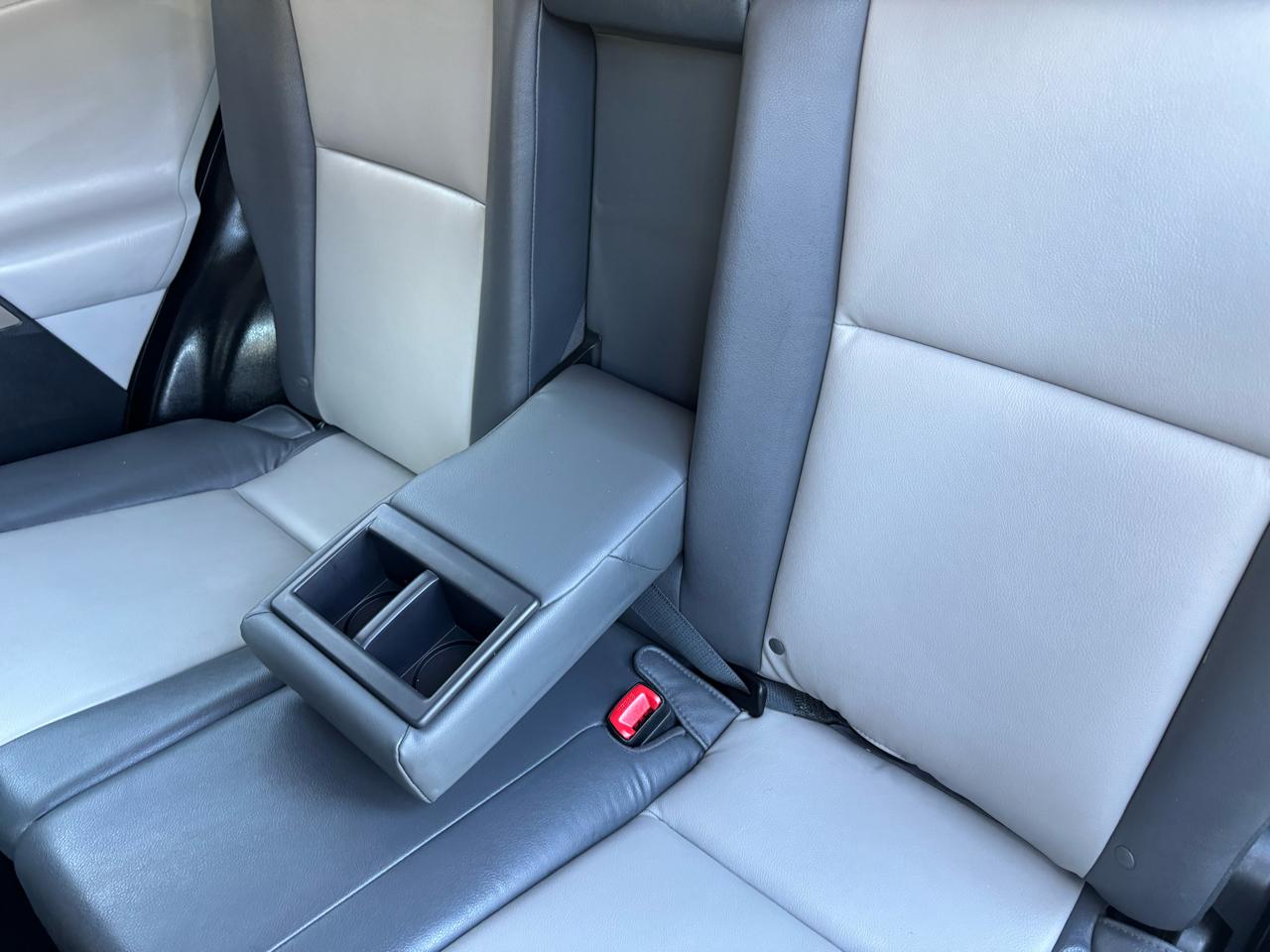 Toyota RAV4 AWD 4dr Limited (Natl) 2013