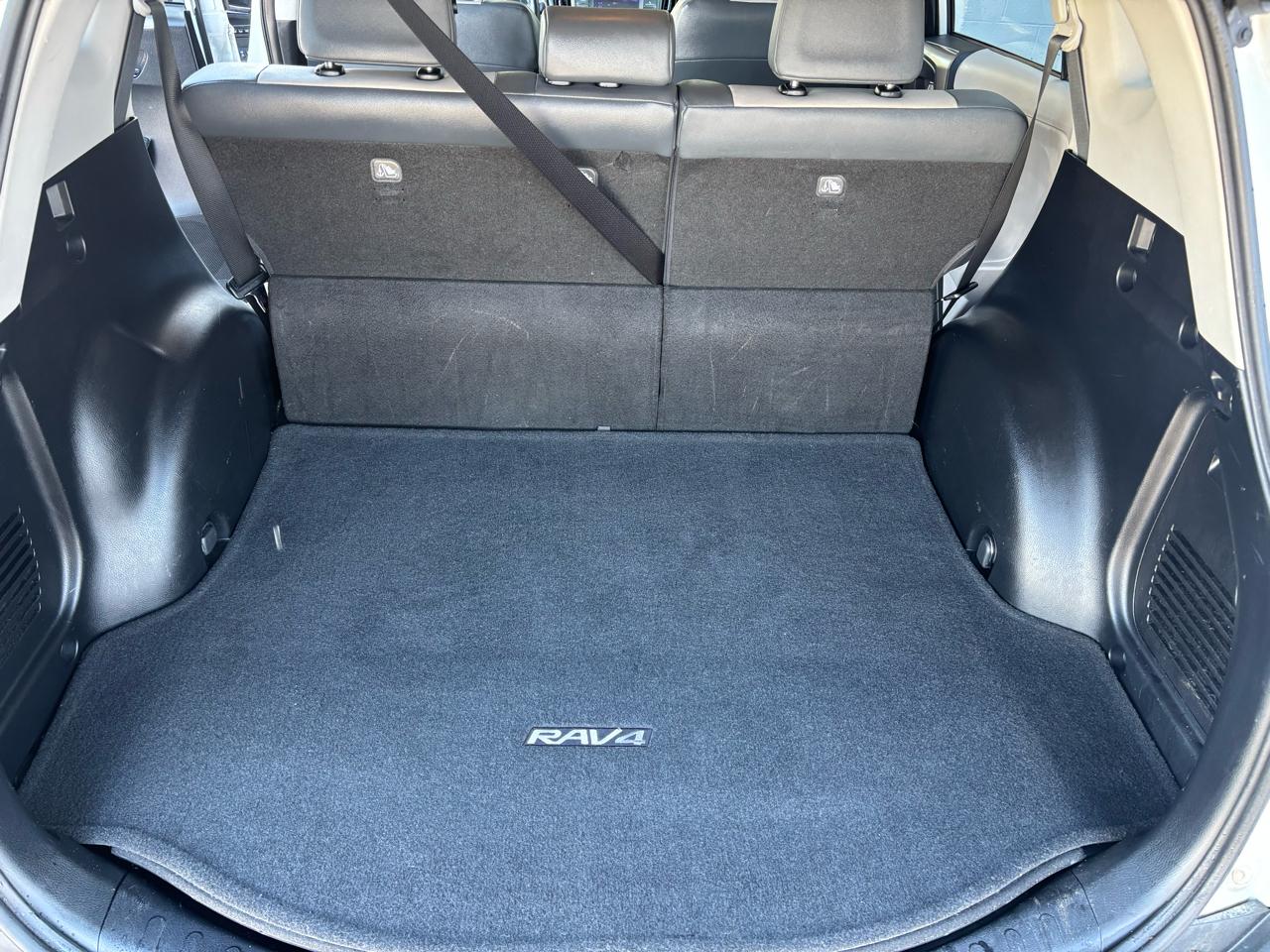 Toyota RAV4 AWD 4dr Limited (Natl) 2013